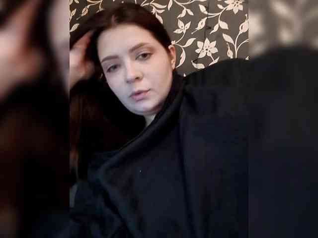 Cute_bibA webcam