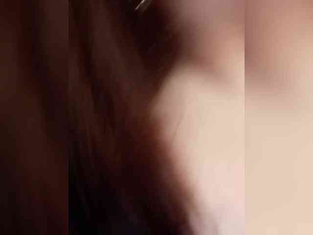 Cute_bibA webcam