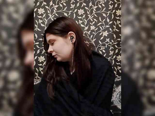 Cute_bibA webcam
