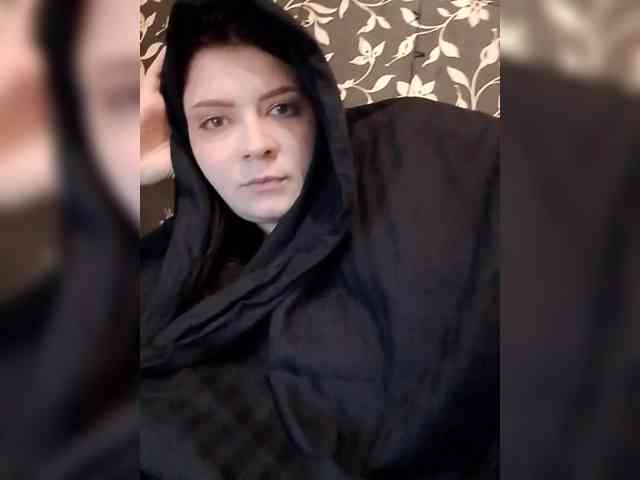 Cute_bibA webcam