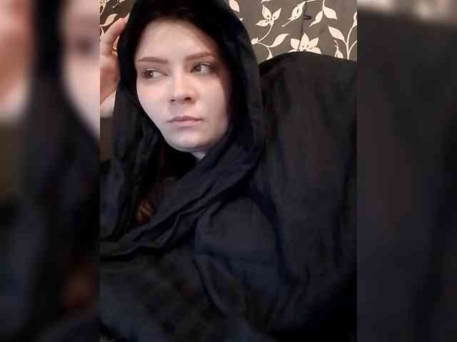 Cute_bibA webcam