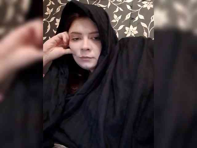 Cute_bibA webcam