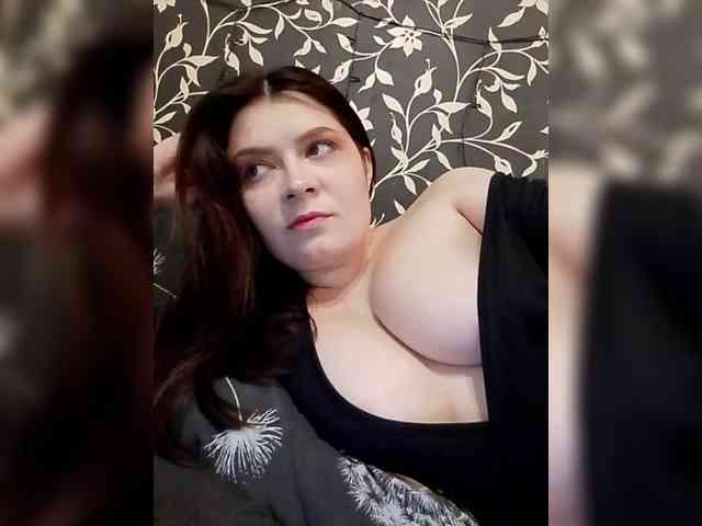 Cute_bibA webcam