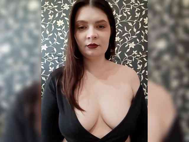 Cute_bibA webcam