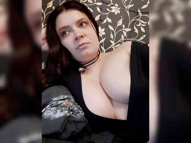 Cute_bibA webcam