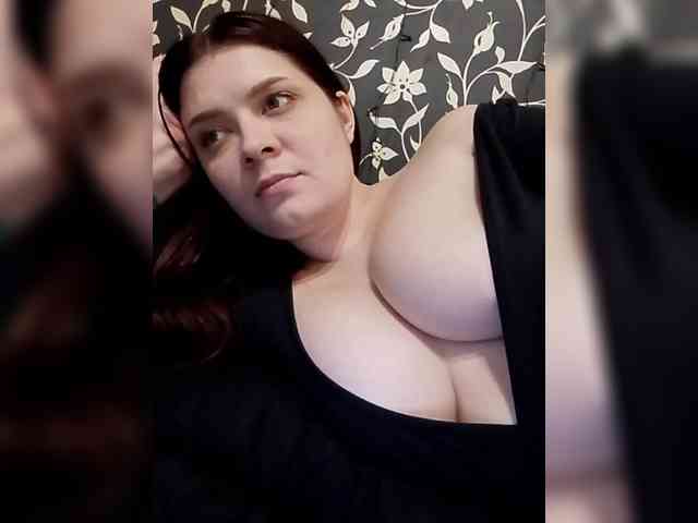 Cute_bibA webcam
