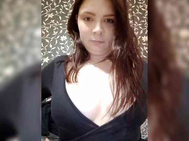 Cute_bibA webcam