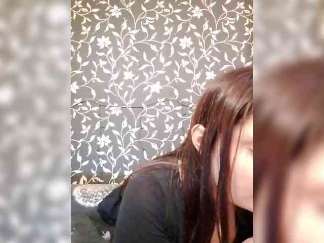 Cute_bibA webcam