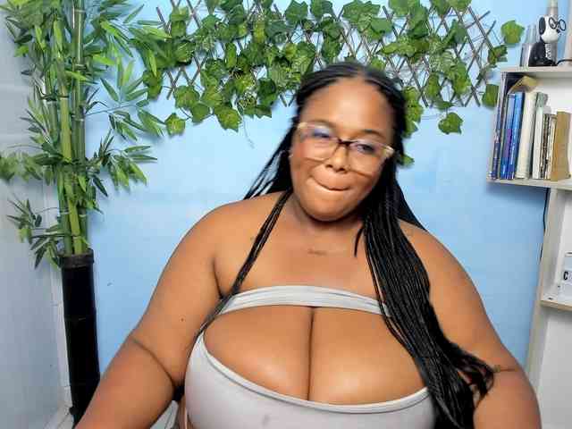 bbw-charlote