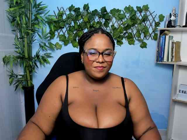 bbw-charlote webcam