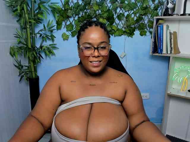 bbw-charlote webcam