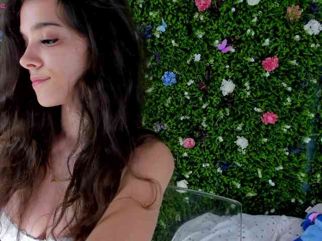 BabyAylin webcam