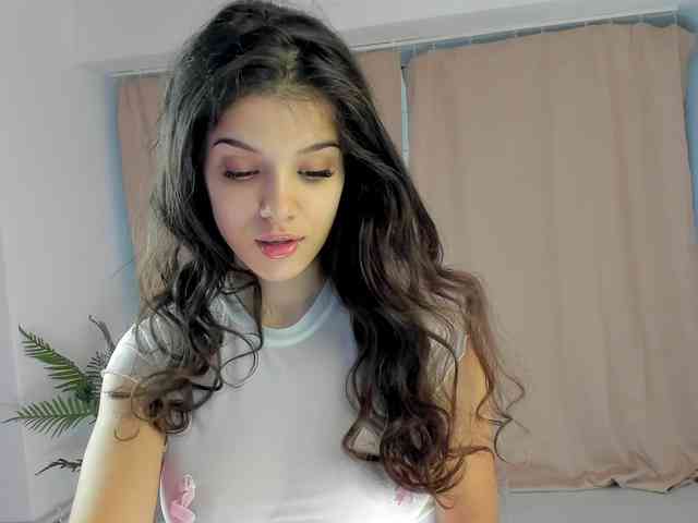 BabyAylin webcam