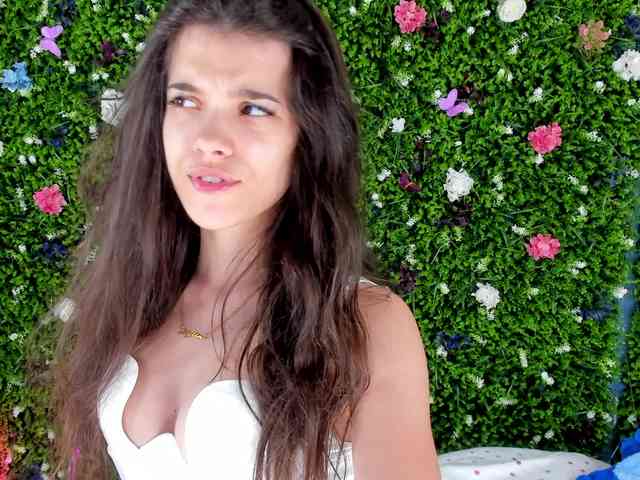 BabyAylin webcam