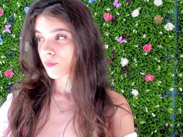 BabyAylin webcam