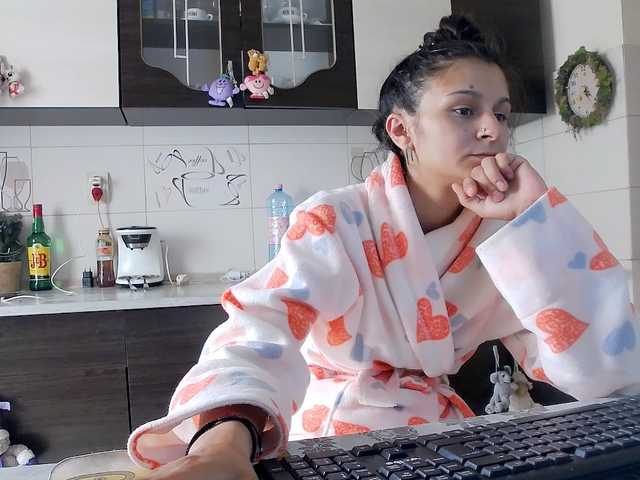 Sex chat gratuit in direct cu Pervertqueen pe BongaCams