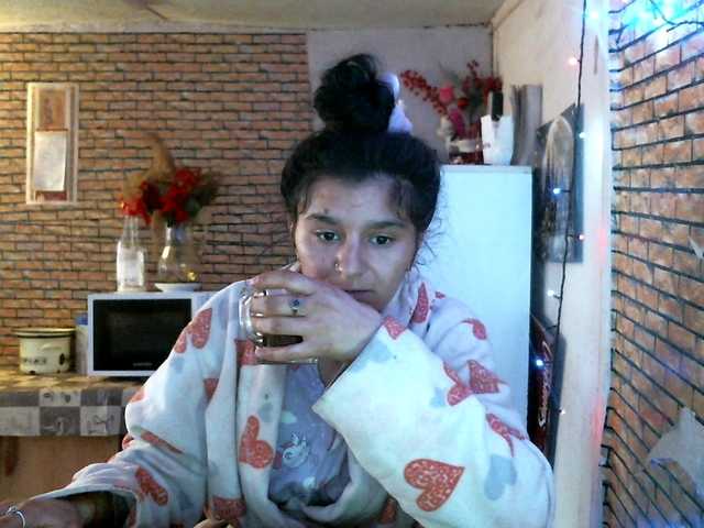 Pervertqueen's BongaCams show and profile