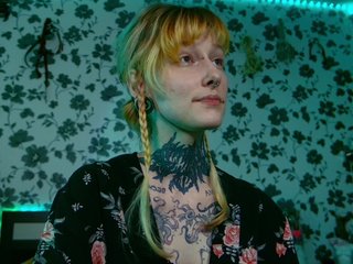 LittleSpaceMouse- Porn Show