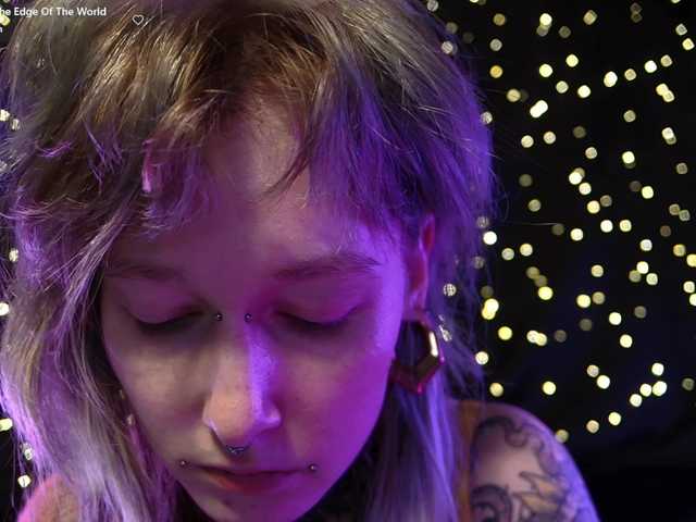 LittleSpaceMouse-'s BongaCams show and profile