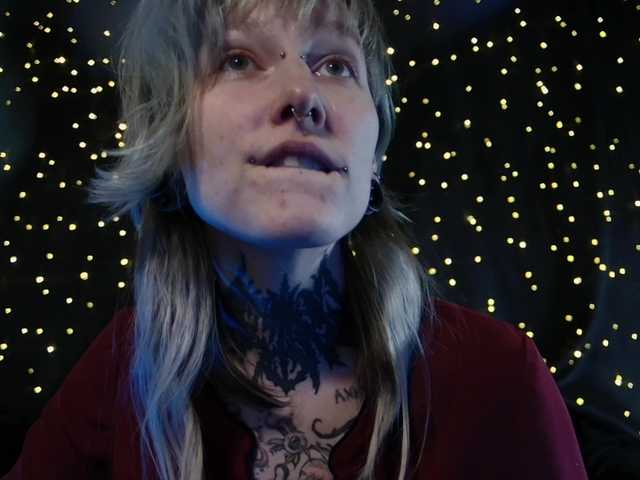 LittleSpaceMouse-'s BongaCams show and profile