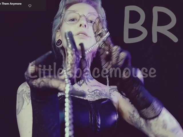 LittleSpaceMouse-'s BongaCams show and profile