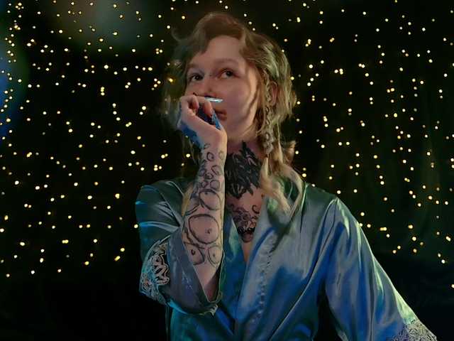 LittleSpaceMouse-'s BongaCams show and profile