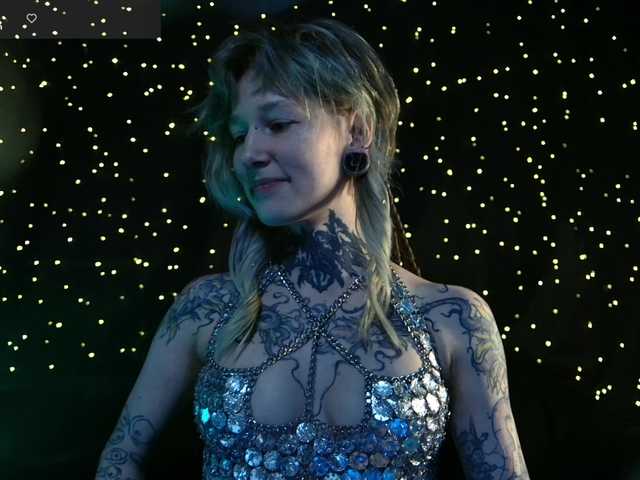 LittleSpaceMouse-'s BongaCams show and profile