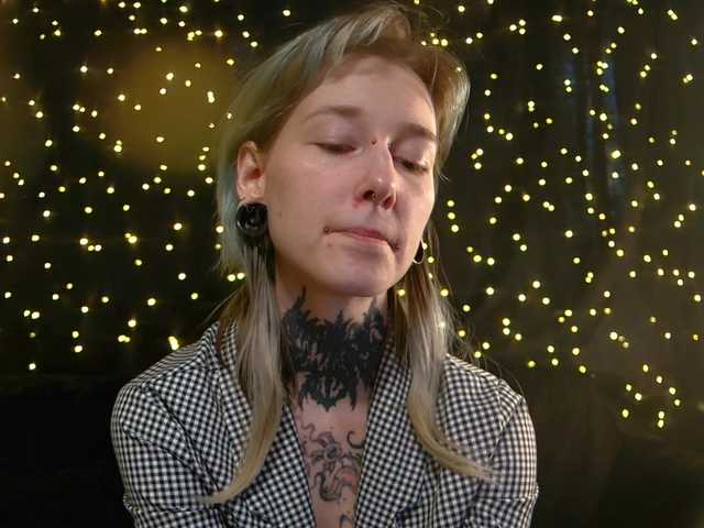 LittleSpaceMouse-'s BongaCams show and profile