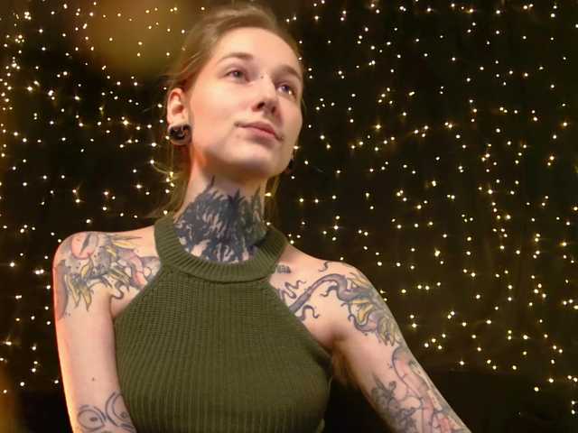 LittleSpaceMouse-'s BongaCams show and profile