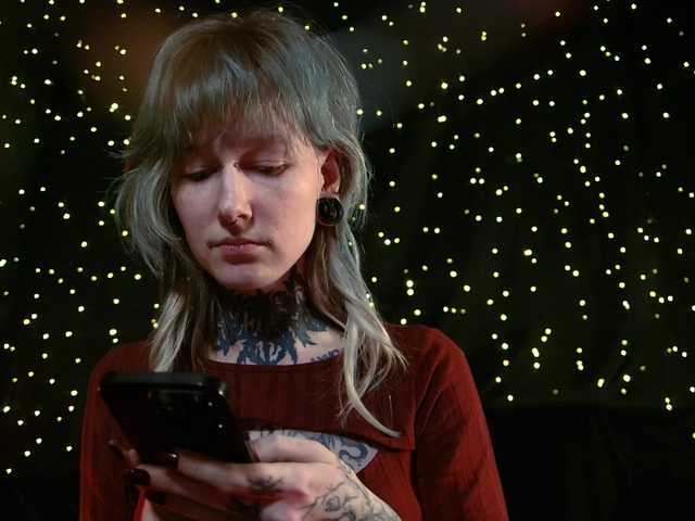 LittleSpaceMouse-'s BongaCams show and profile