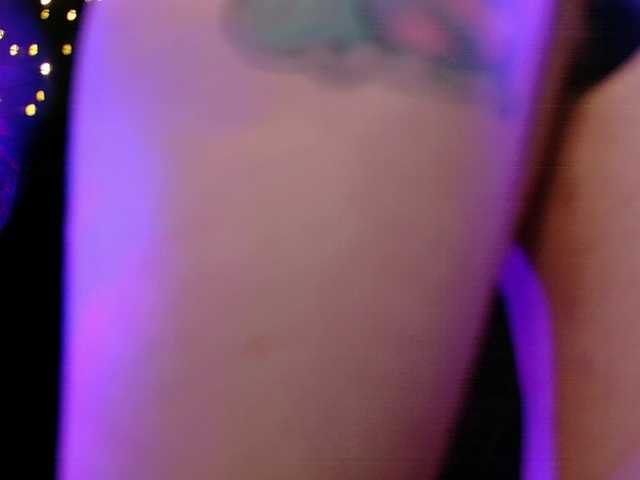 LittleSpaceMouse-'s BongaCams show and profile