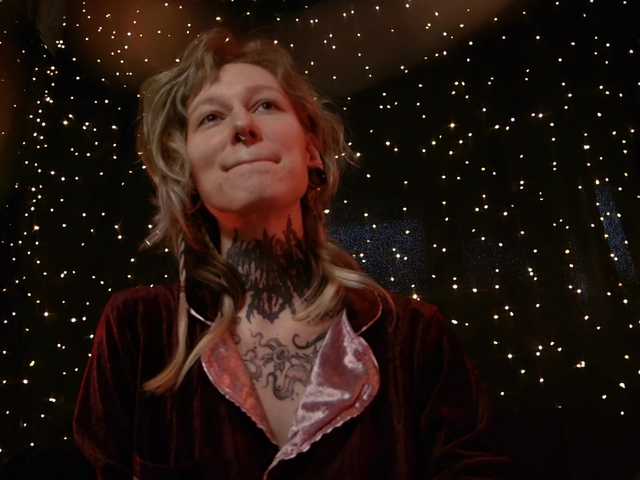 LittleSpaceMouse-'s BongaCams show and profile