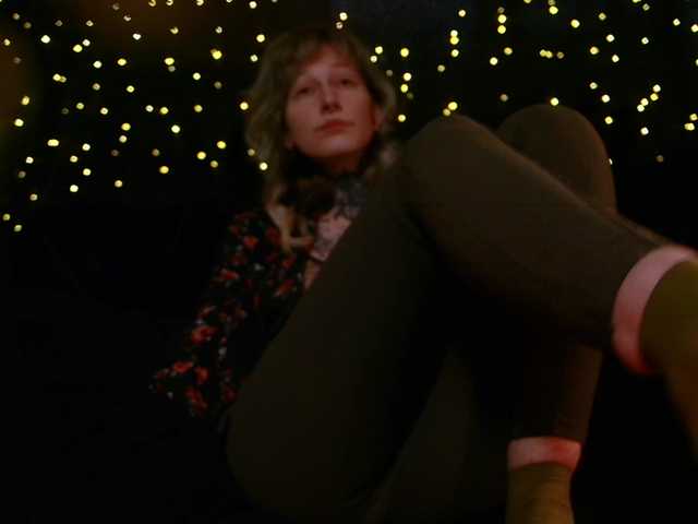 LittleSpaceMouse-'s BongaCams show and profile