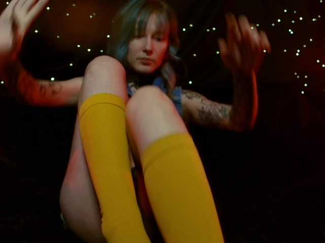 LittleSpaceMouse-'s BongaCams show and profile