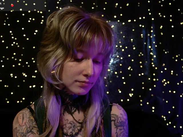 LittleSpaceMouse-'s BongaCams show and profile