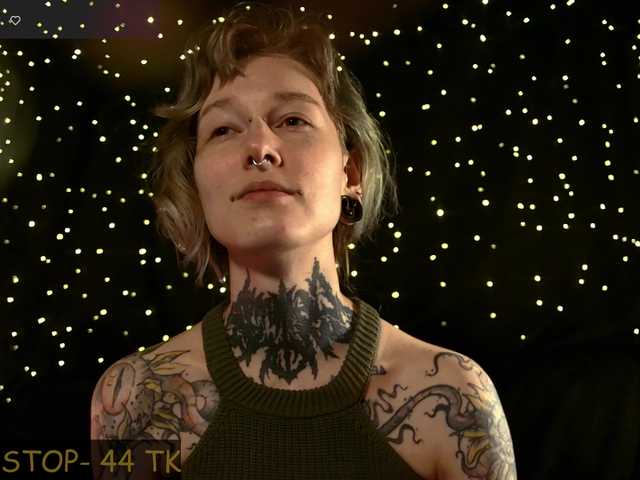 LittleSpaceMouse-'s BongaCams show and profile