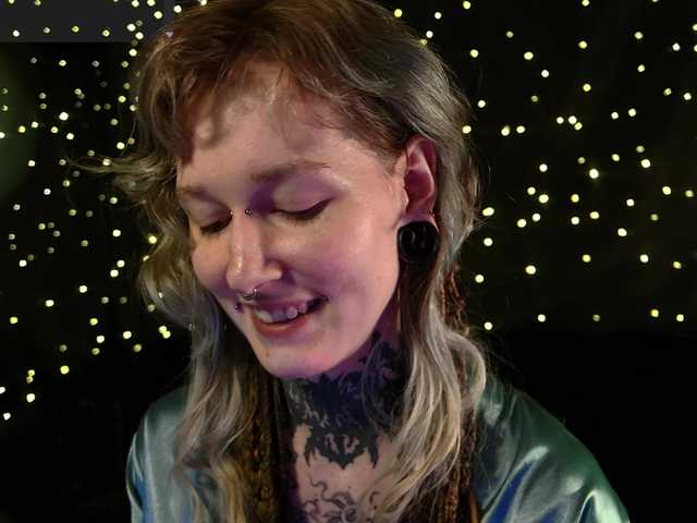 LittleSpaceMouse-'s BongaCams show and profile