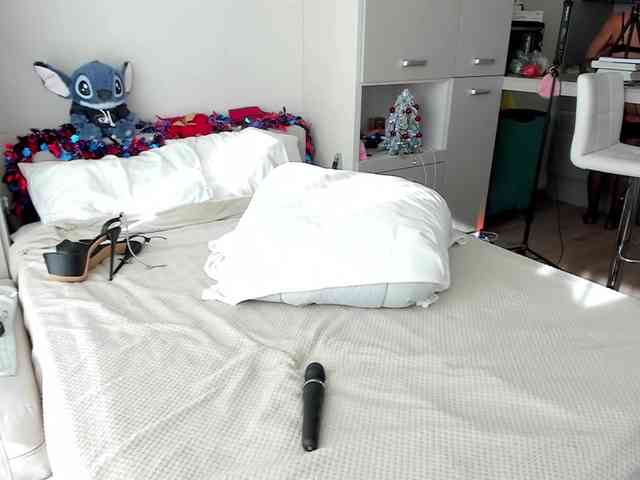 PrincessSonya webcam