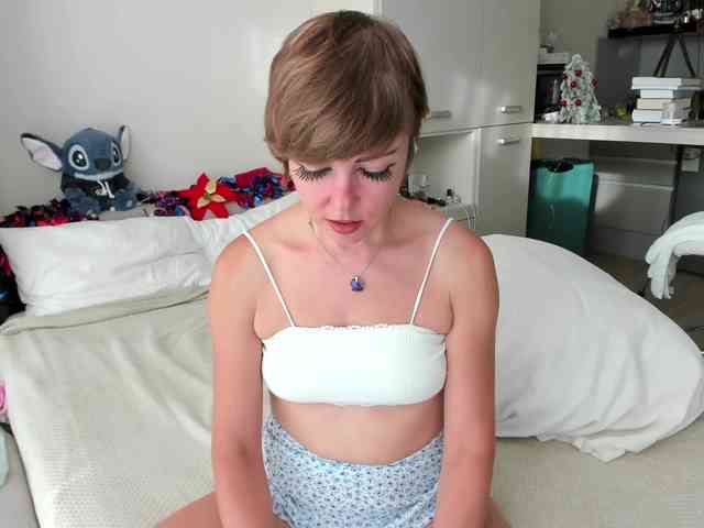 PrincessSonya webcam