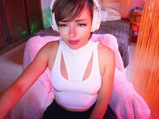 PrincessSonya webcam
