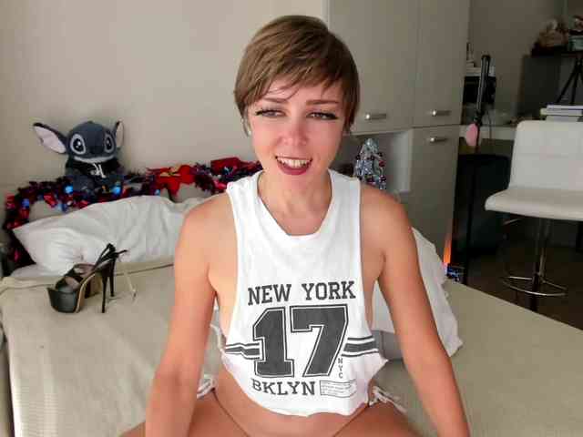 PrincessSonya webcam