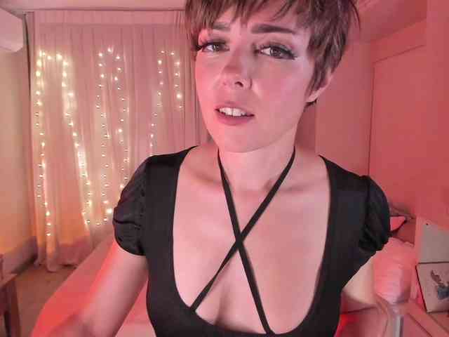 PrincessSonya webcam