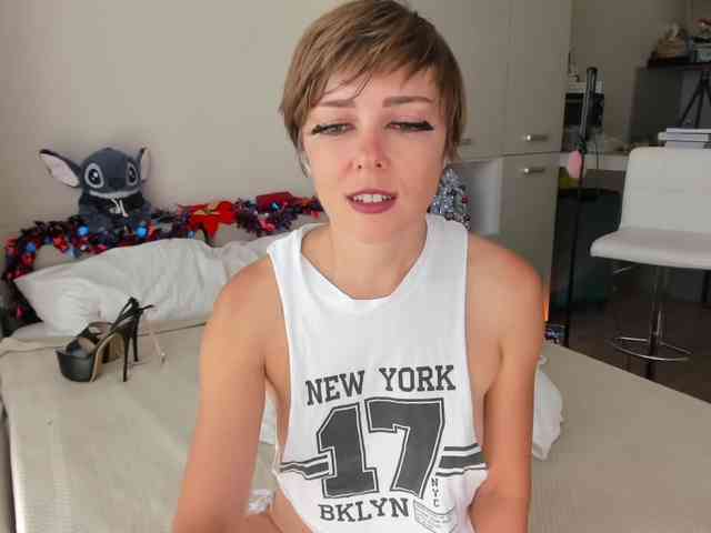 PrincessSonya webcam