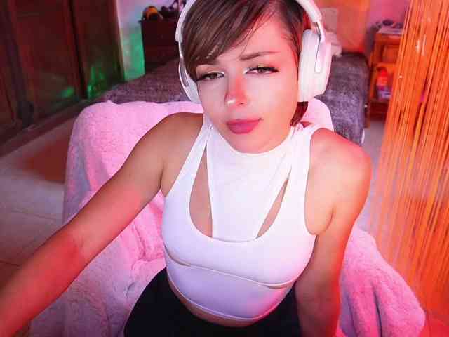 PrincessSonya webcam