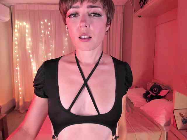 PrincessSonya webcam