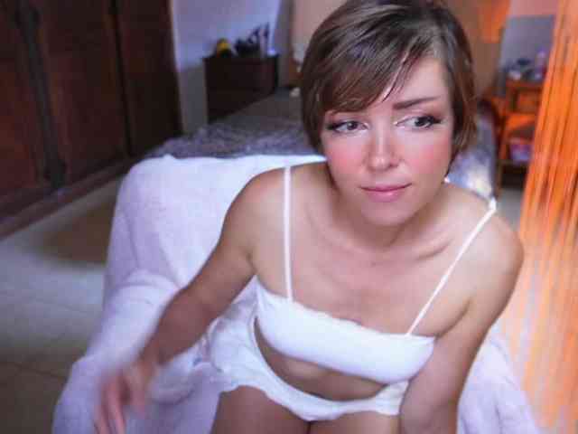 PrincessSonya webcam