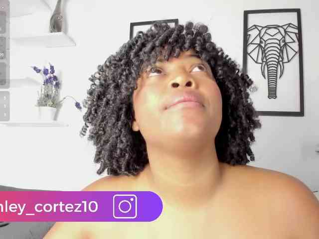 ashley_crotez webcam