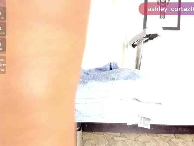 ashley_crotez webcam