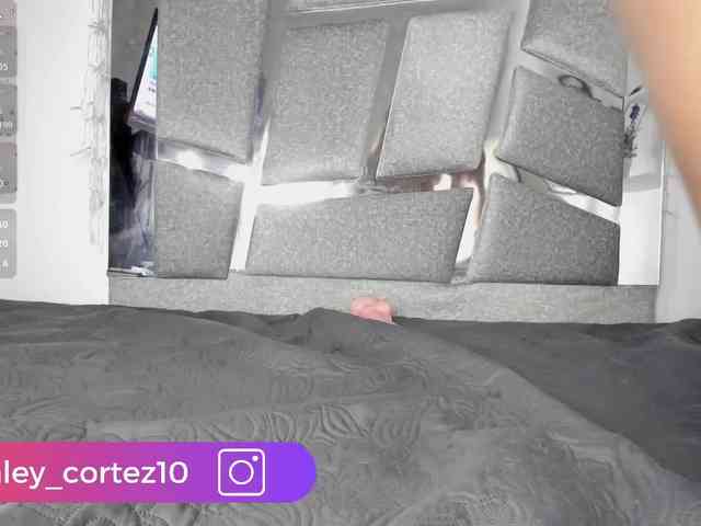 ashley_crotez webcam