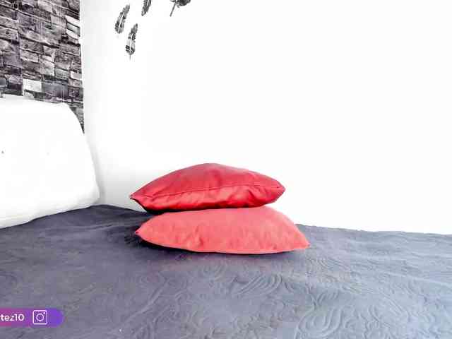 ashley_crotez webcam